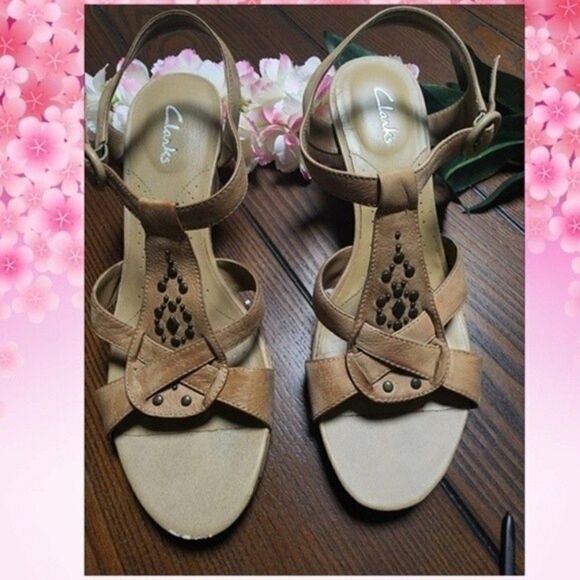 Clarks T-Strap Light Brown Embellished Cork Wedge Upper Heels  Sandals - Picture 2 of 9